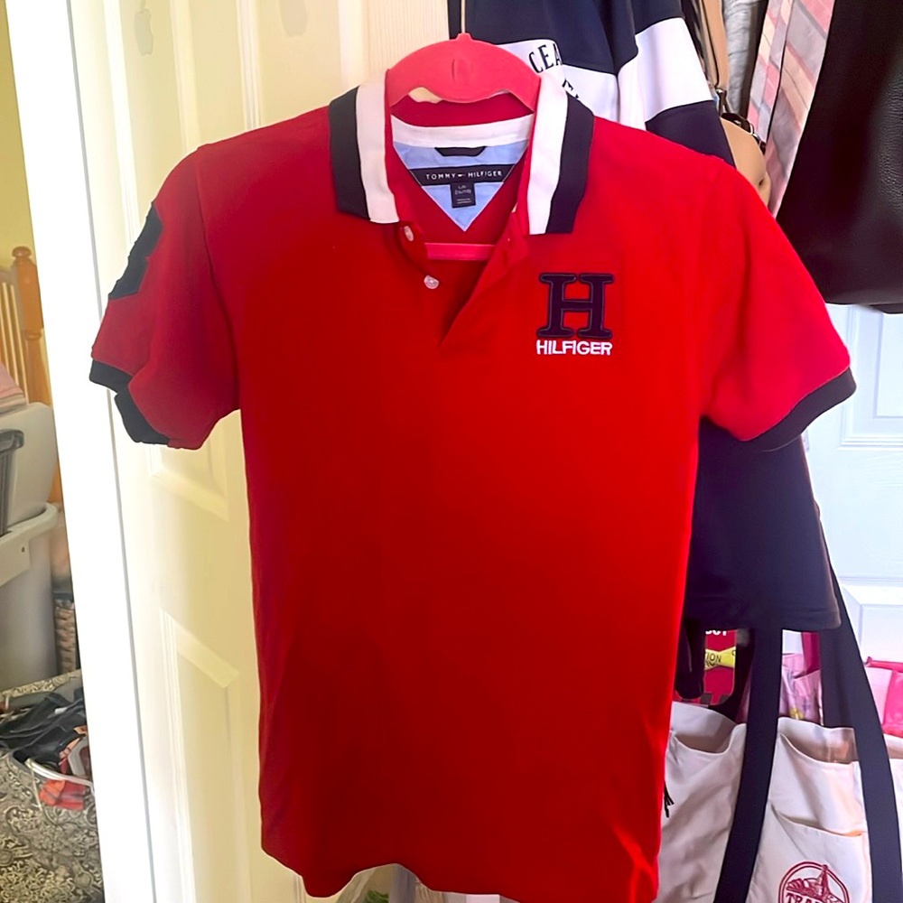 Tommy Hilfiger boys large